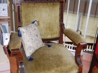 tootarmchair_before_-_velour